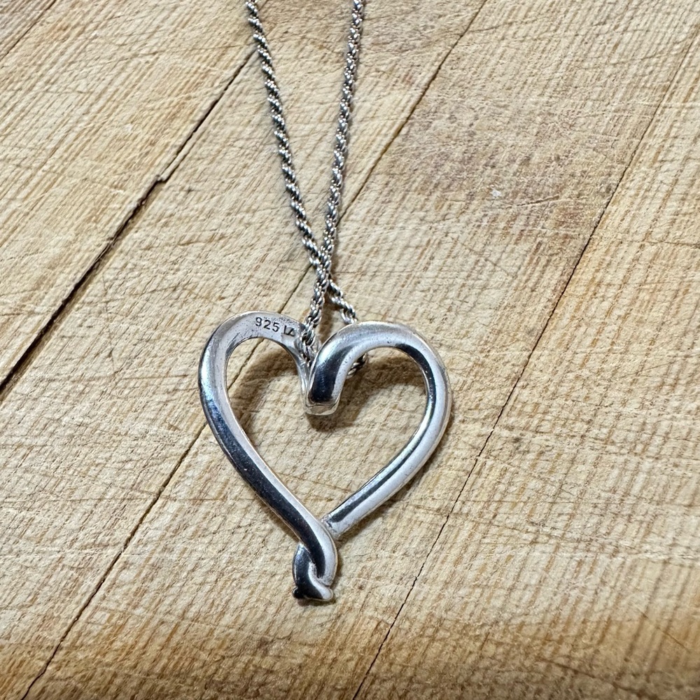 Shoe Republic LA Silver Heart Necklace